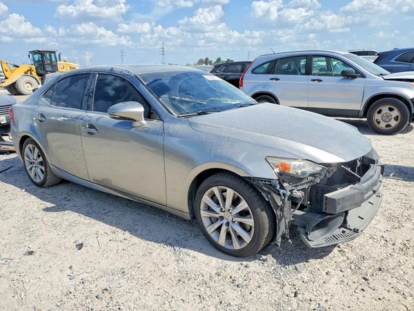 2016 LEXUS IS 200t