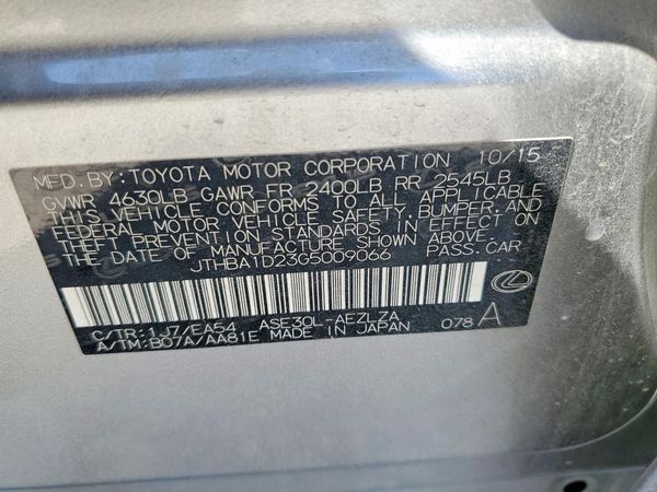 2016 LEXUS IS 200t