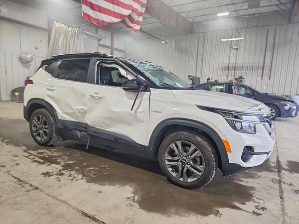 2022 KIA SELTOS