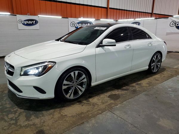 2019 MERCEDES-BENZ CLA