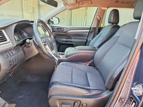 2016 TOYOTA HIGHLANDER Base/Hybrid