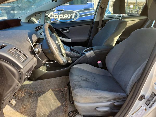 2012 TOYOTA PRIUS — DENT