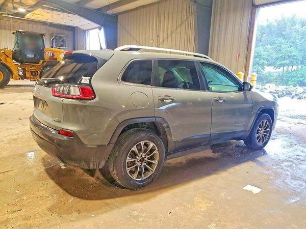 2019 JEEP CHEROKEE LATITUDE PLUS 4X4