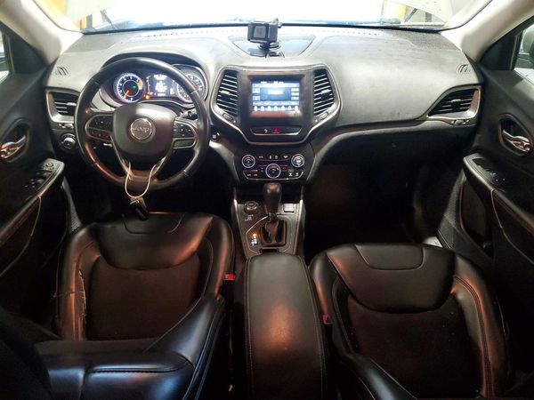 2019 JEEP CHEROKEE LATITUDE PLUS 4X4