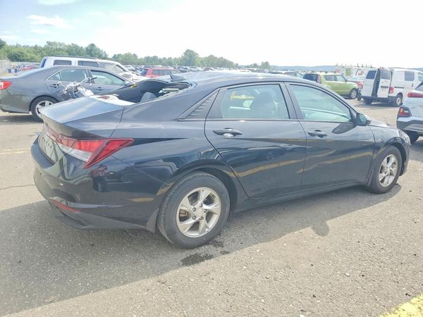 2023 HYUNDAI ELANTRA SE