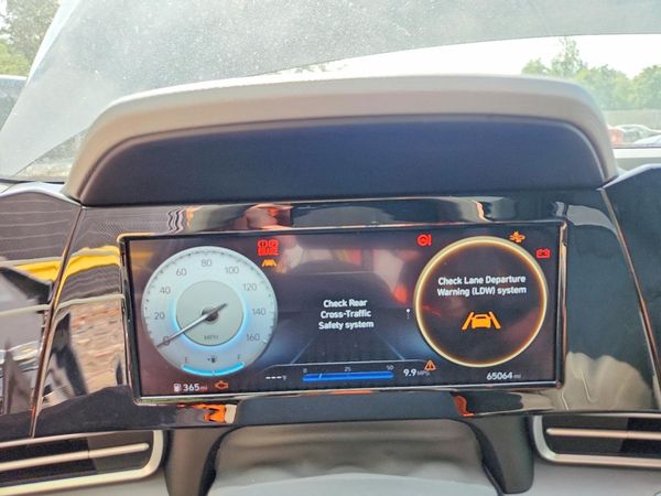 2022 HYUNDAI ELANTRA