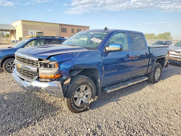 2017 CHEVROLET SILVERADO — DSFA — Front 3/4