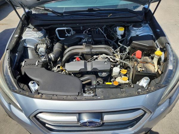 2019 SUBARU OUTBACK Base+ES