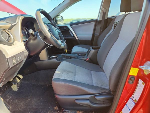2015 TOYOTA RAV4 LE (X Grade)