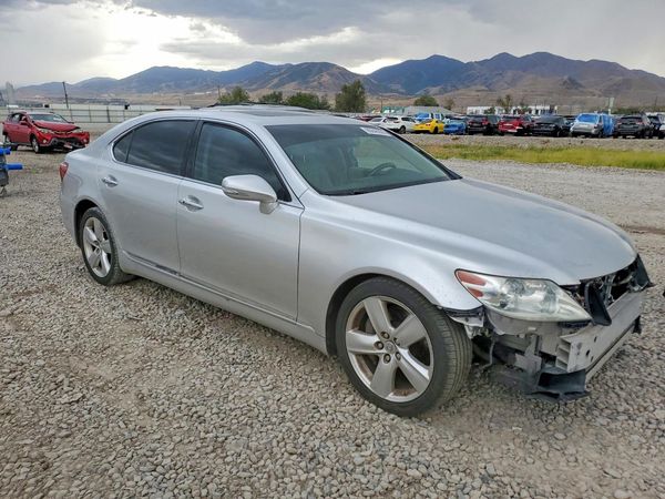 2012 LEXUS LS — Passenger 3/4