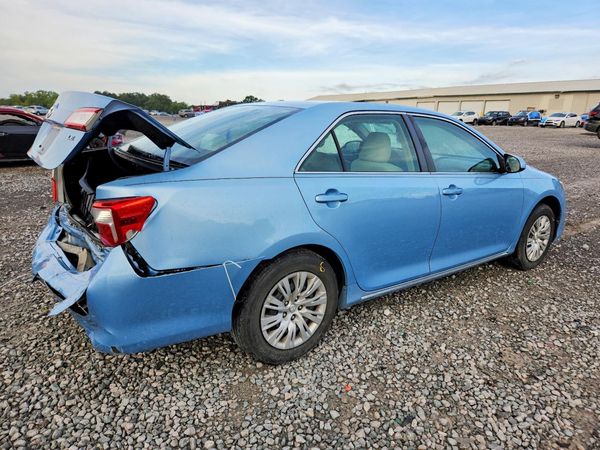 2013 TOYOTA CAMRY