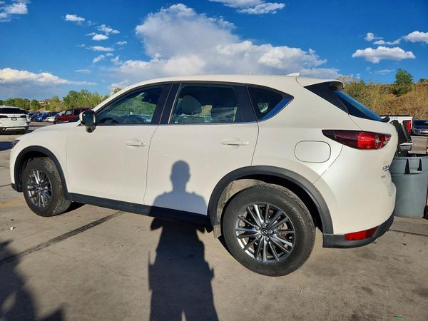 2017 MAZDA CX5 Sport