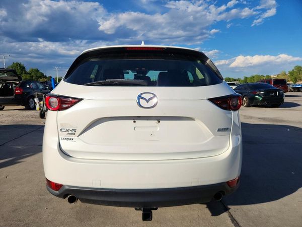 2017 MAZDA CX5 Sport