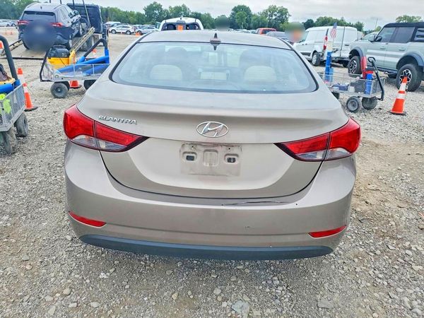 2016 HYUNDAI ELANTRA
