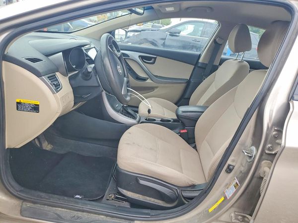 2016 HYUNDAI ELANTRA