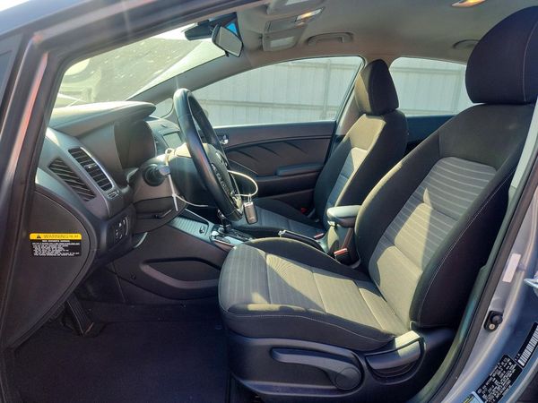 2017 KIA FORTE