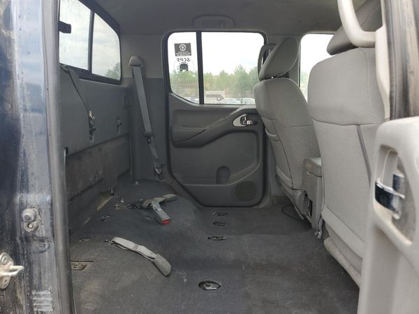 2019 NISSAN FRONTIER