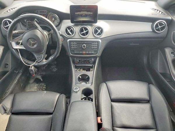 2016 MERCEDES-BENZ CLA