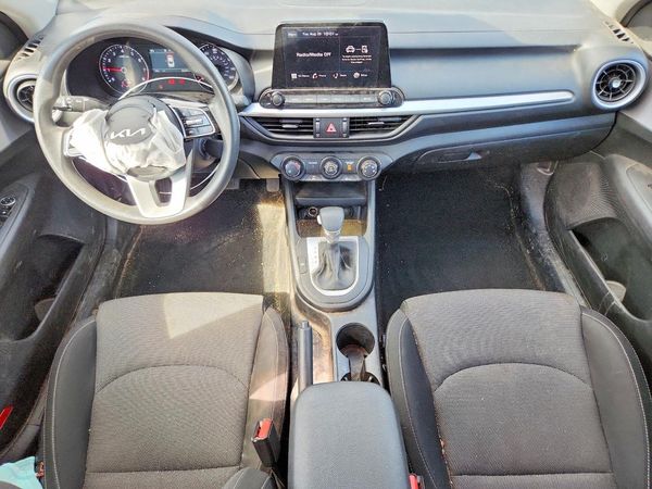 2024 KIA FORTE