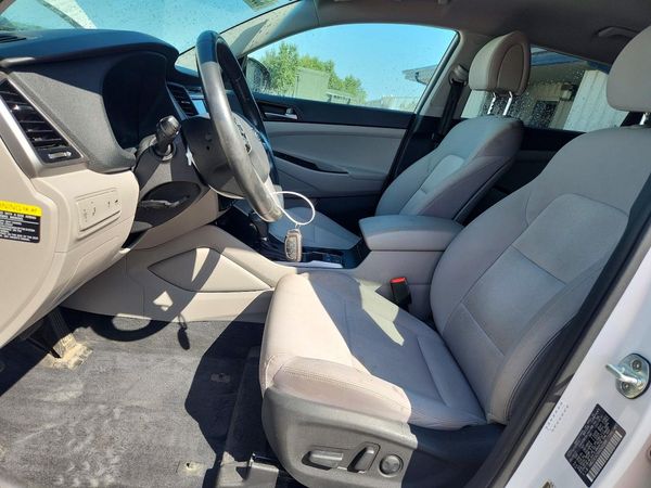 2017 HYUNDAI TUCSON