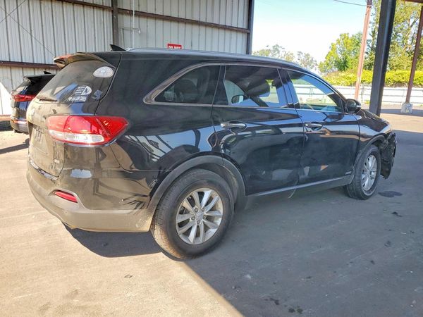 2018 KIA SORENTO L, LX