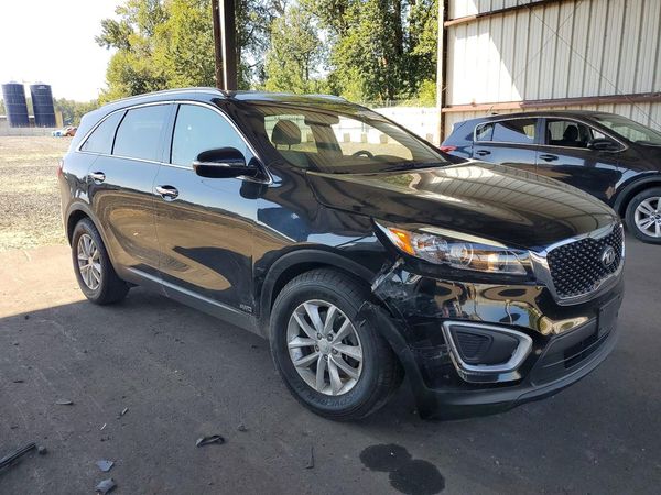 2018 KIA SORENTO L, LX