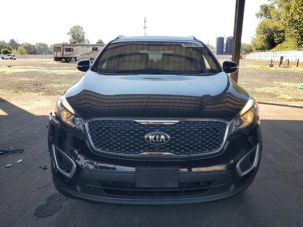 2018 KIA SORENTO L, LX