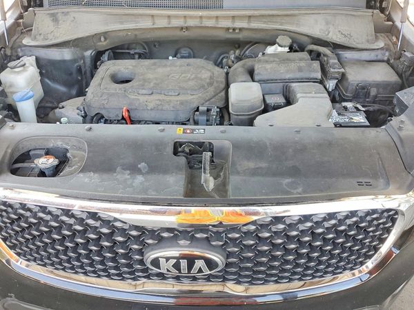 2018 KIA SORENTO L, LX
