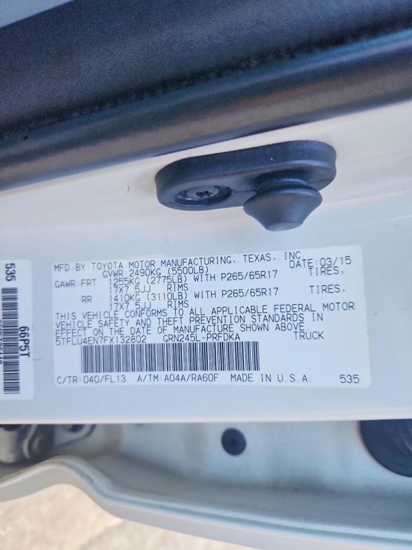 2015 TOYOTA TACOMA Delux Grade