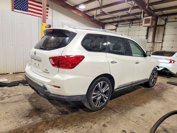 2020 NISSAN PATHFINDER