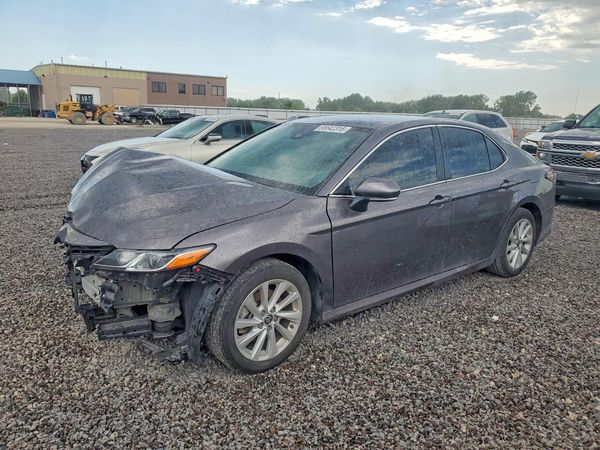 2024 TOYOTA CAMRY