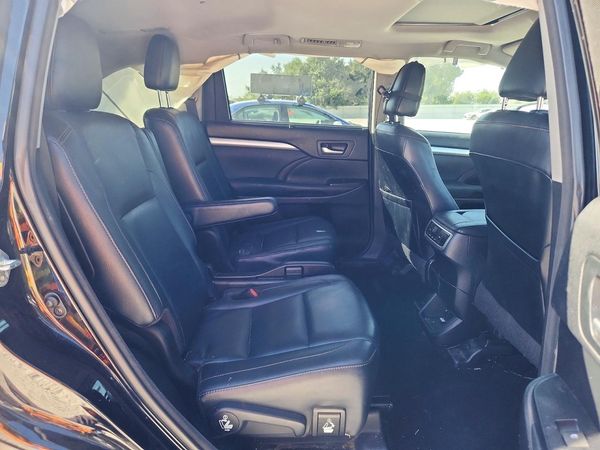 2018 TOYOTA HIGHLANDER
