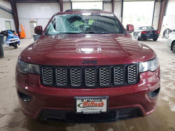 2019 JEEP GRAND CHEROKEE Laredo