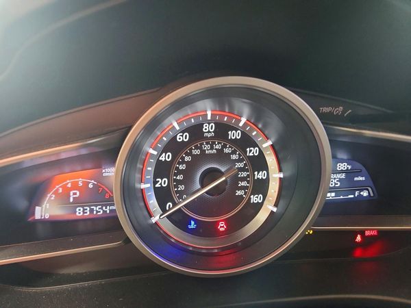 2015 MAZDA 3 Touring/GS