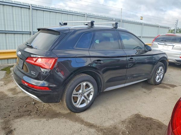 2018 AUDI Q5 quattro Premium