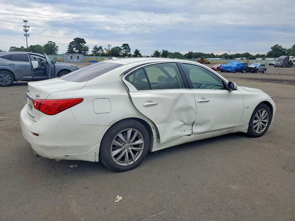 2017 INFINITI Q50