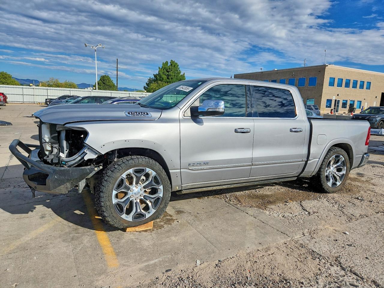 2022 RAM 1500 LIMITED CREW CAB 4X4