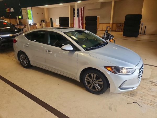 2018 HYUNDAI ELANTRA