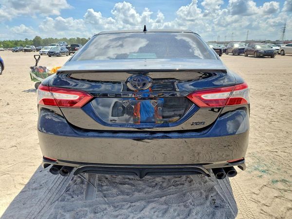 2020 TOYOTA CAMRY