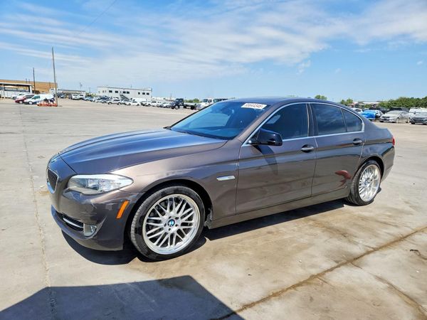 2013 BMW 528