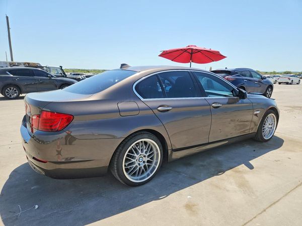 2013 BMW 528