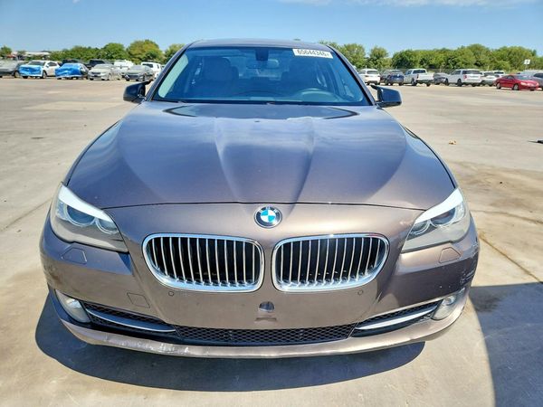 2013 BMW 528
