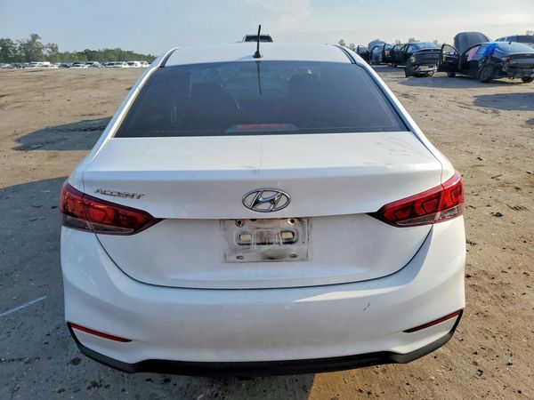 2019 HYUNDAI ACCENT SE and SEL