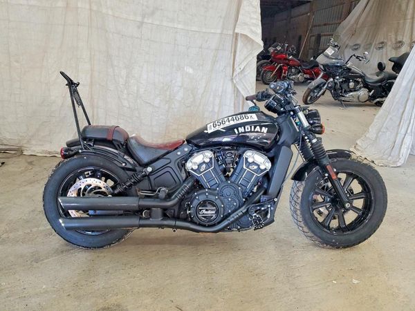 2018 INDIAN MOTORCYCLE CO. MOTORCYCLE