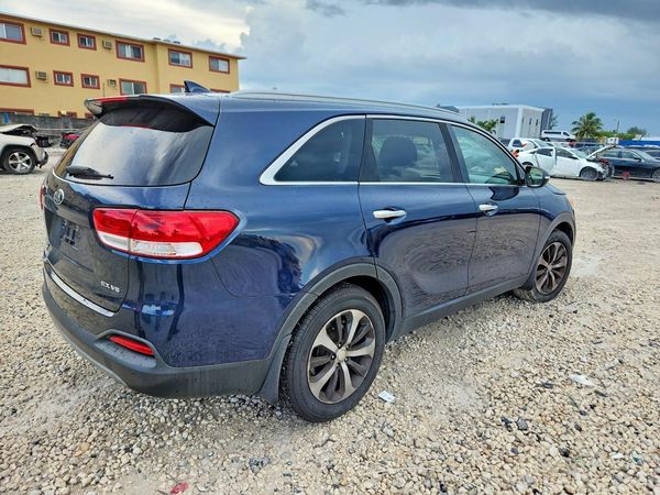 2016 KIA SORENTO