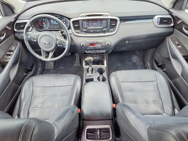 2016 KIA SORENTO