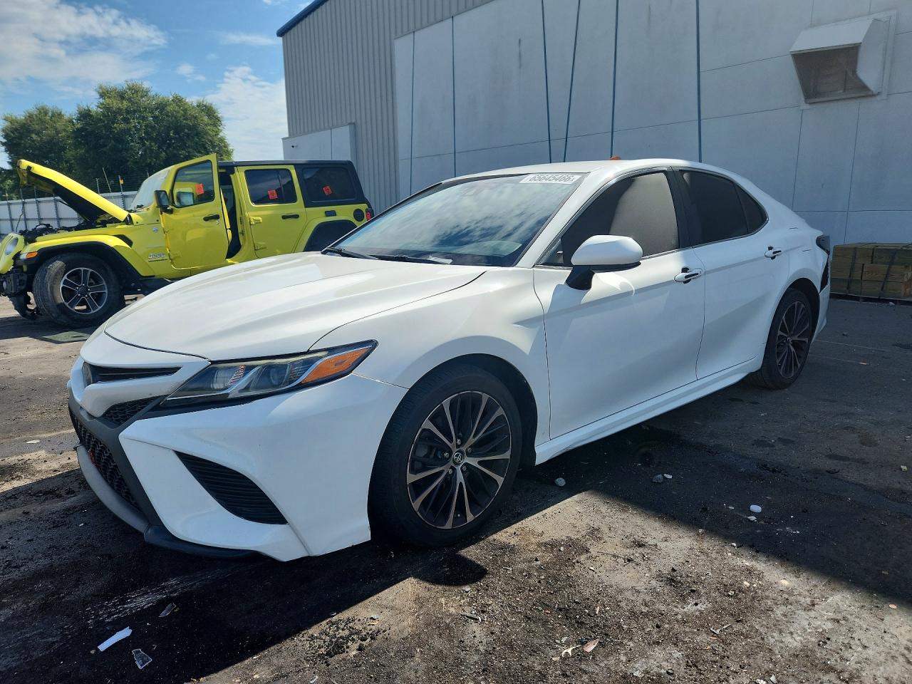 2019 TOYOTA CAMRY