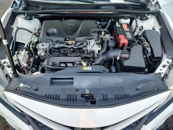 2019 TOYOTA CAMRY