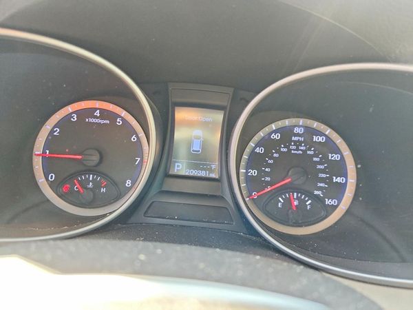 2015 HYUNDAI SANTA FE GL