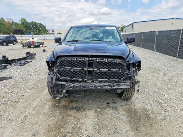 2014 RAM 1500 ST